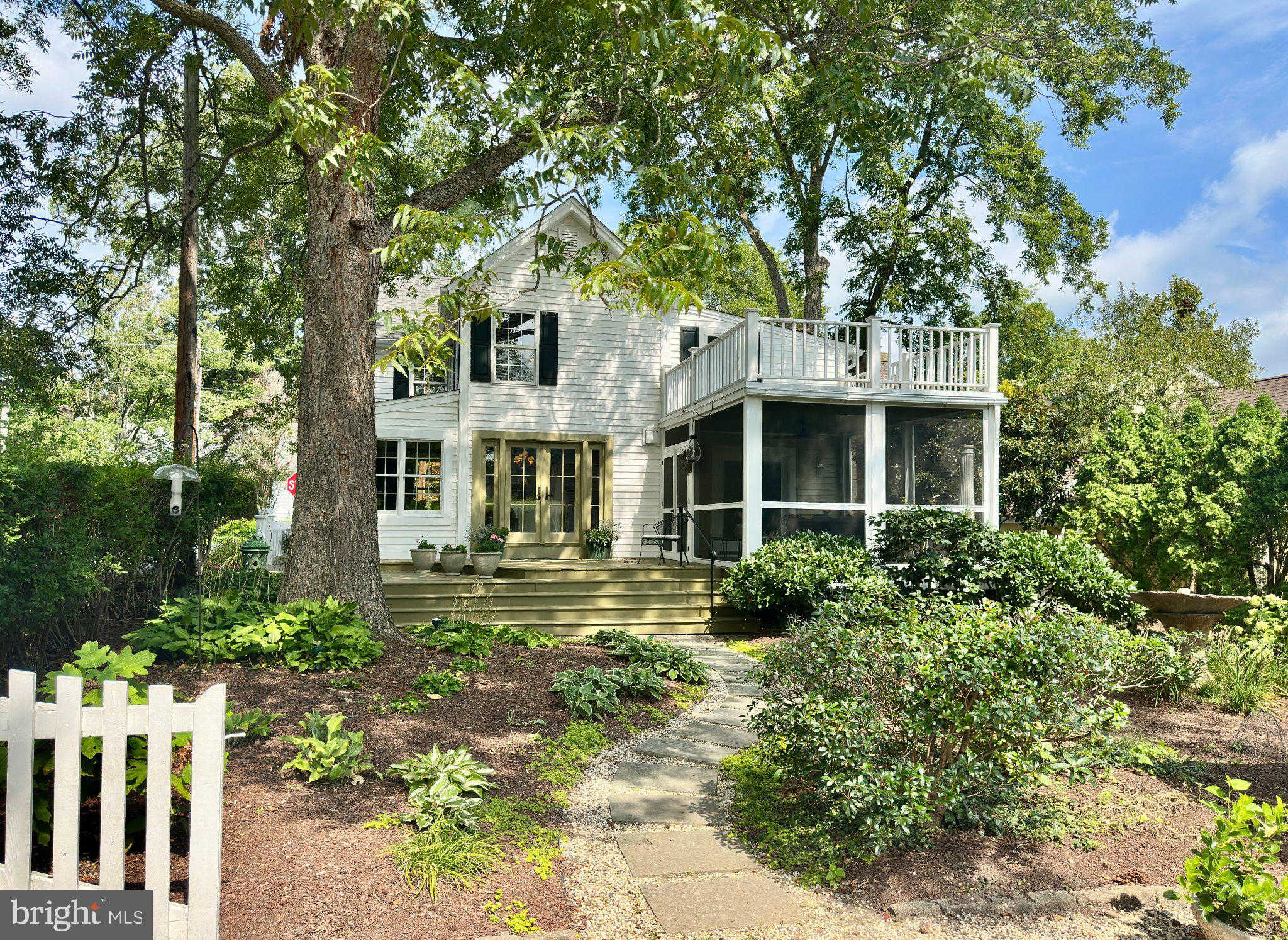 100 Tilghman Street