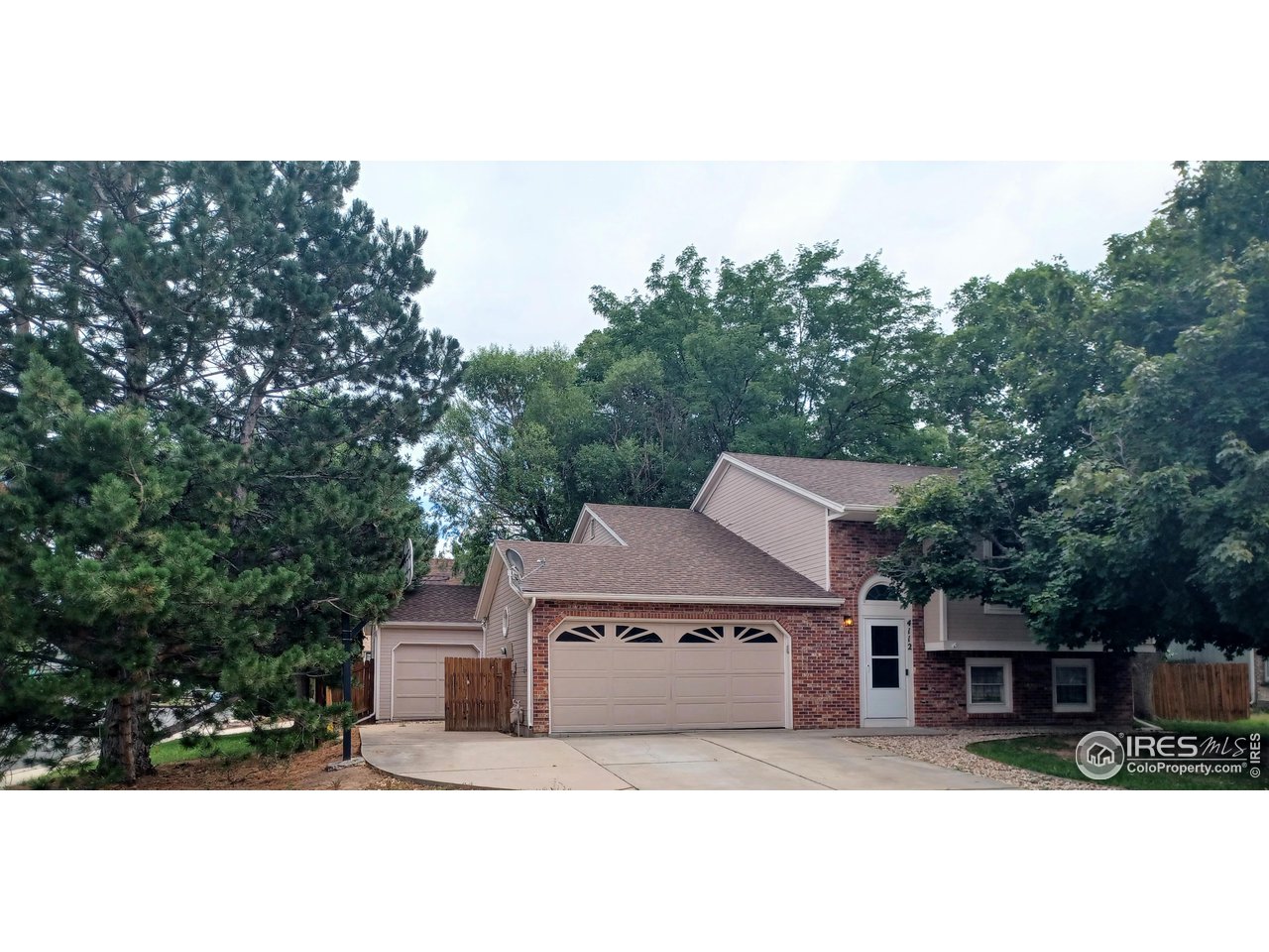 4112 Dillon Way