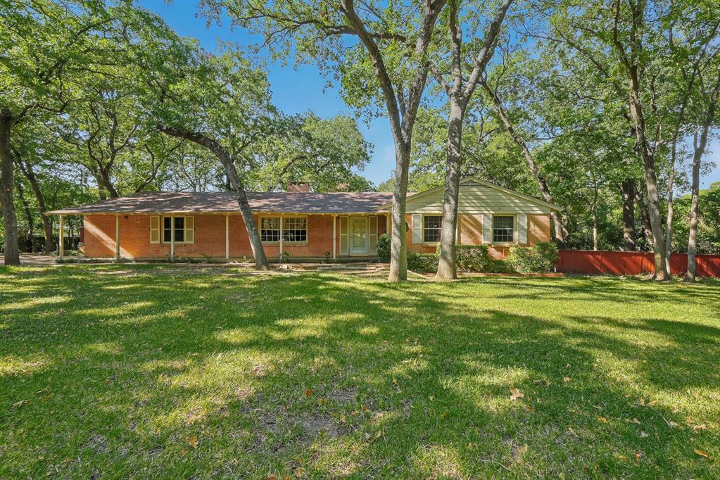 Check out this classic home in the city on over an acre of land.  Have your own piece of country yet minutes from the city and close to DFw Airport.  Should have a survey soon.