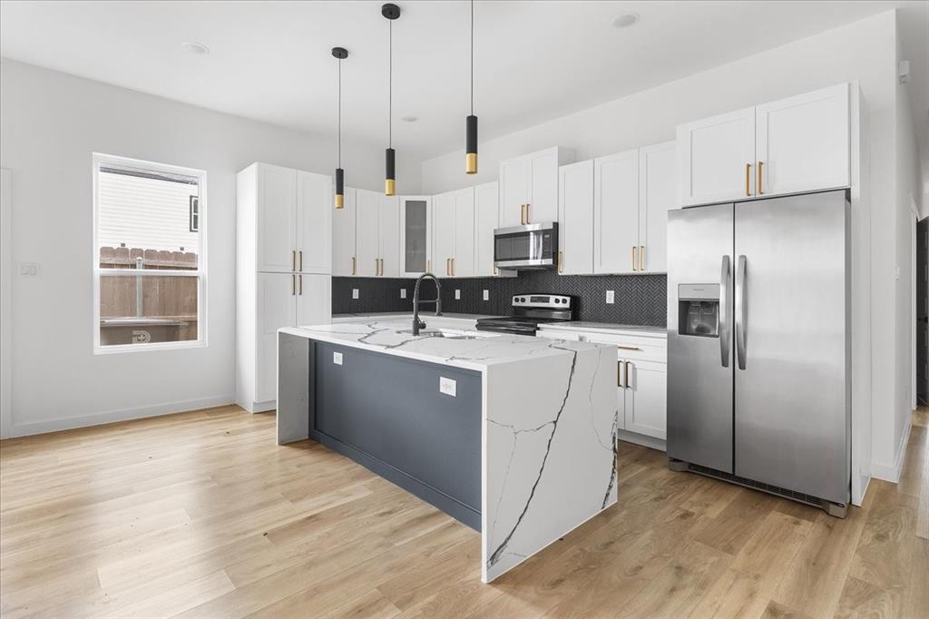 5223 Colonial Avenue