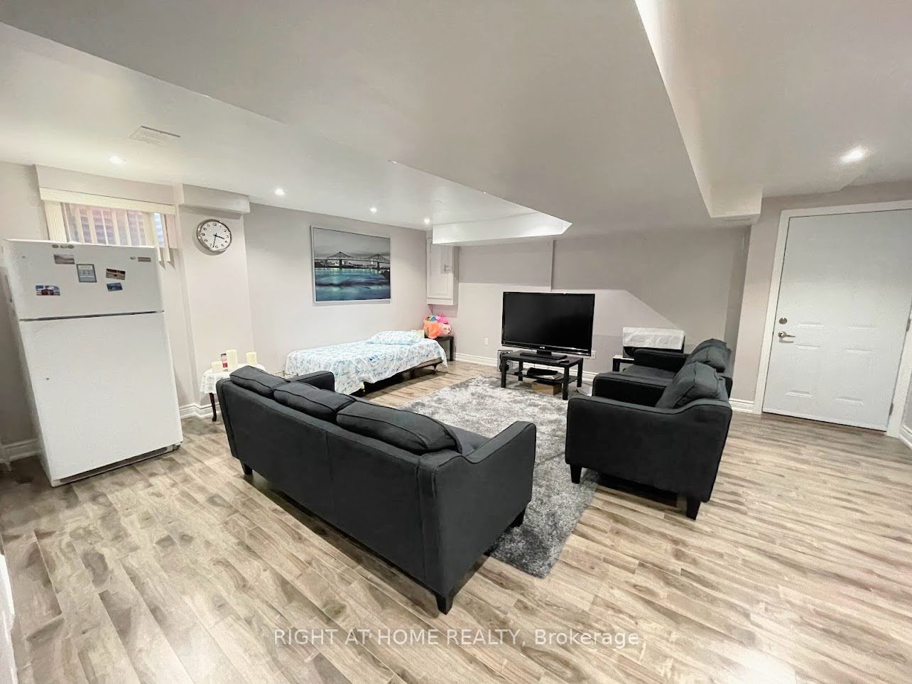 164 Saddle Tree Cres