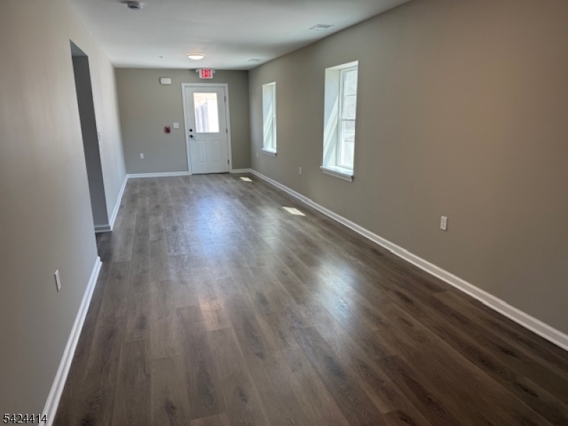 237 Main St — photo 2 of 11