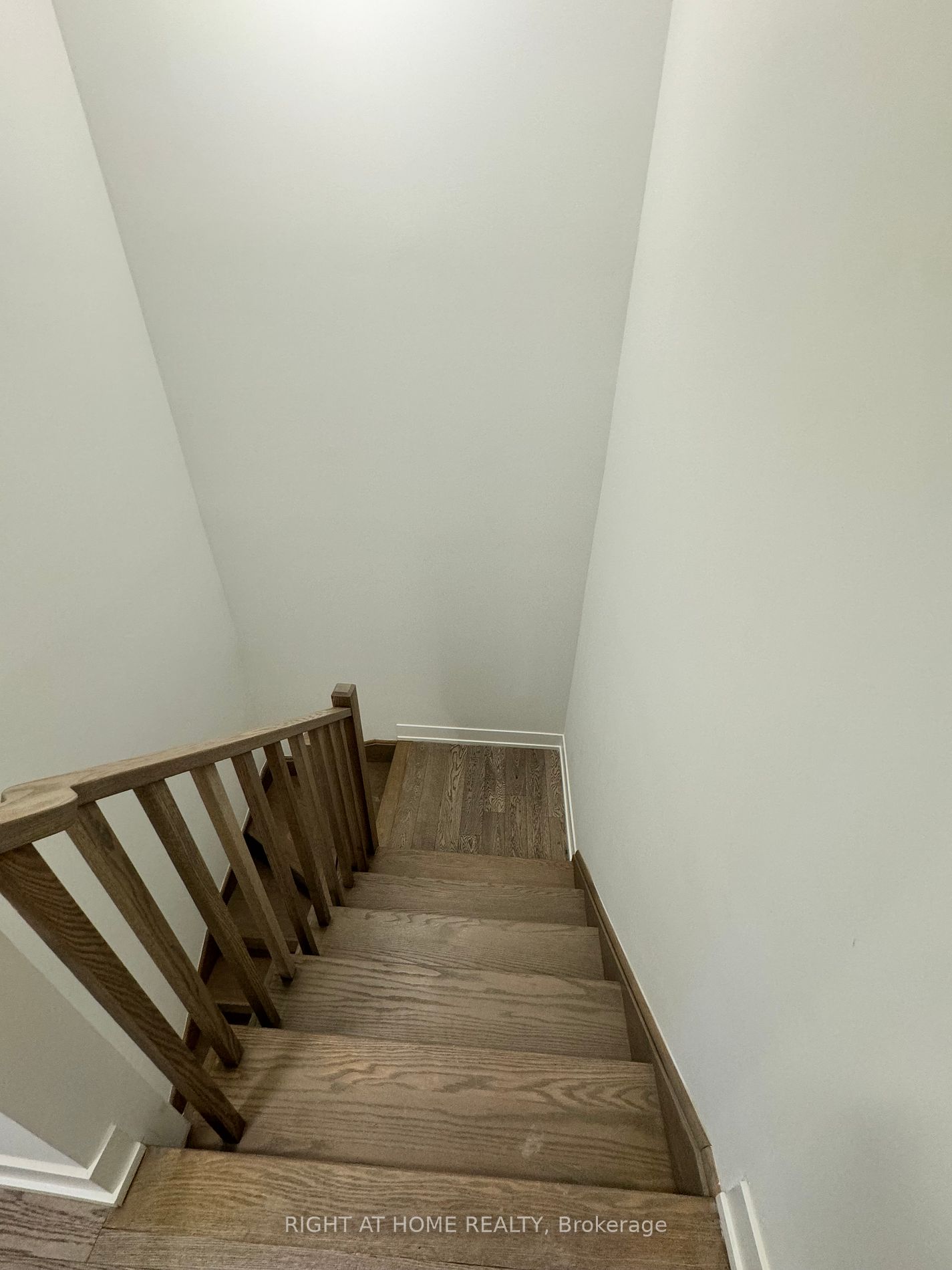 1085 Douglas Mccurdy Comm Rd 112