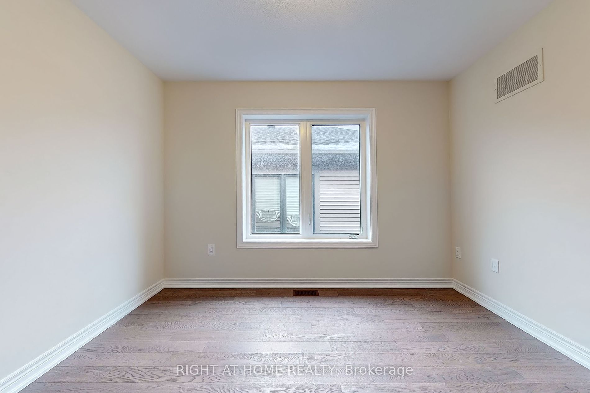 91 Starfire Cres