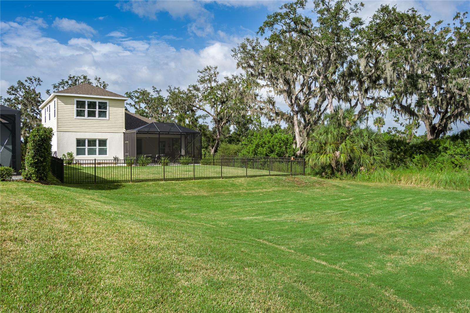 4446 Rustling Pines Terrace