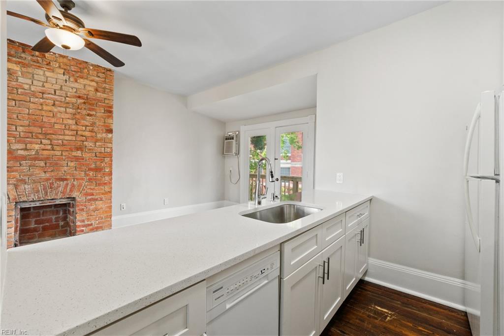 407 Warren Crescent 4, Norfolk, VA 