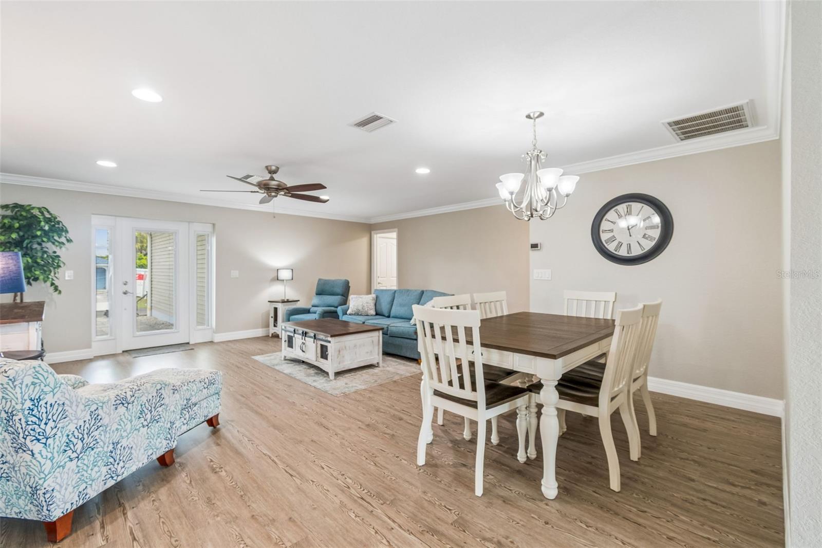 4462 Ewing Circle