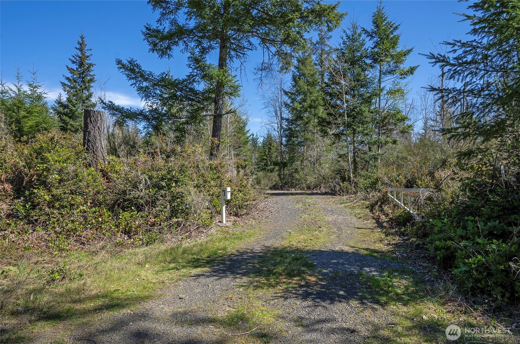 1800 E Harstine Island Road N