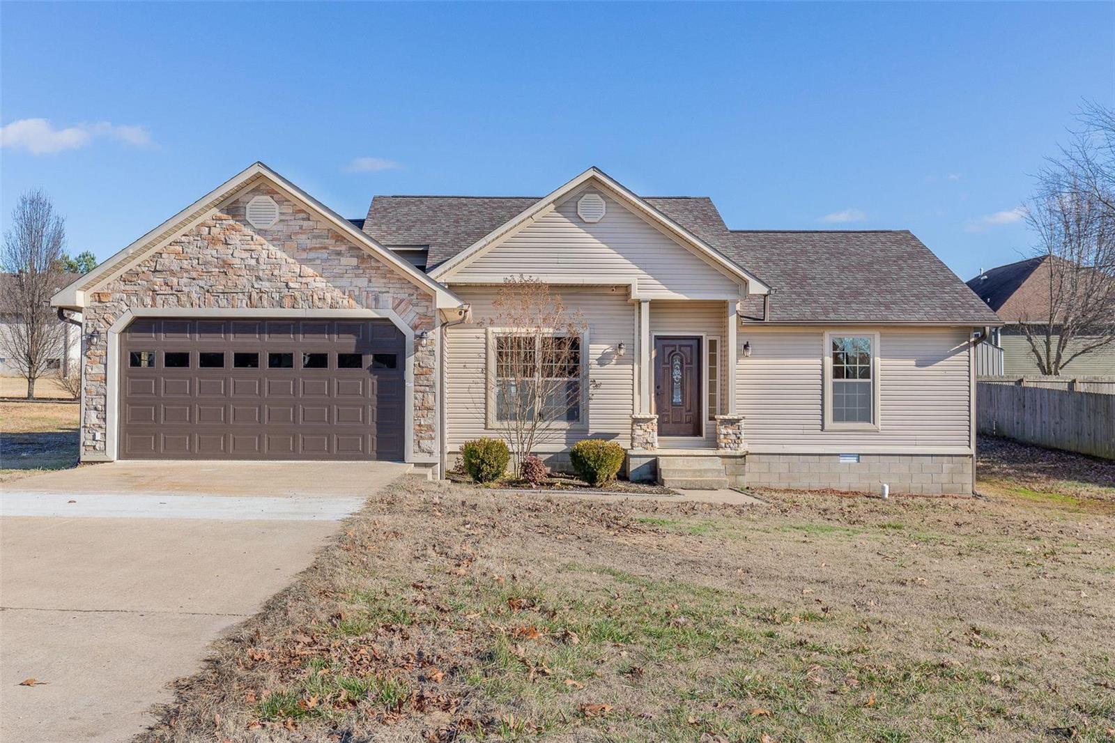2037 Tumbleweed Trail, Poplar Bluff, MO 63901