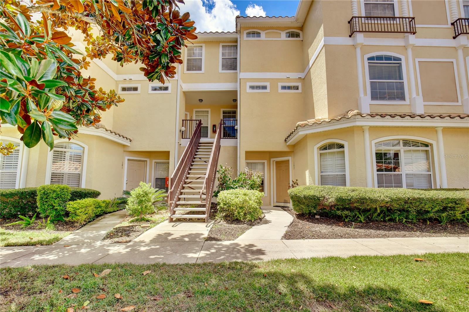696 Seabrook Court 202