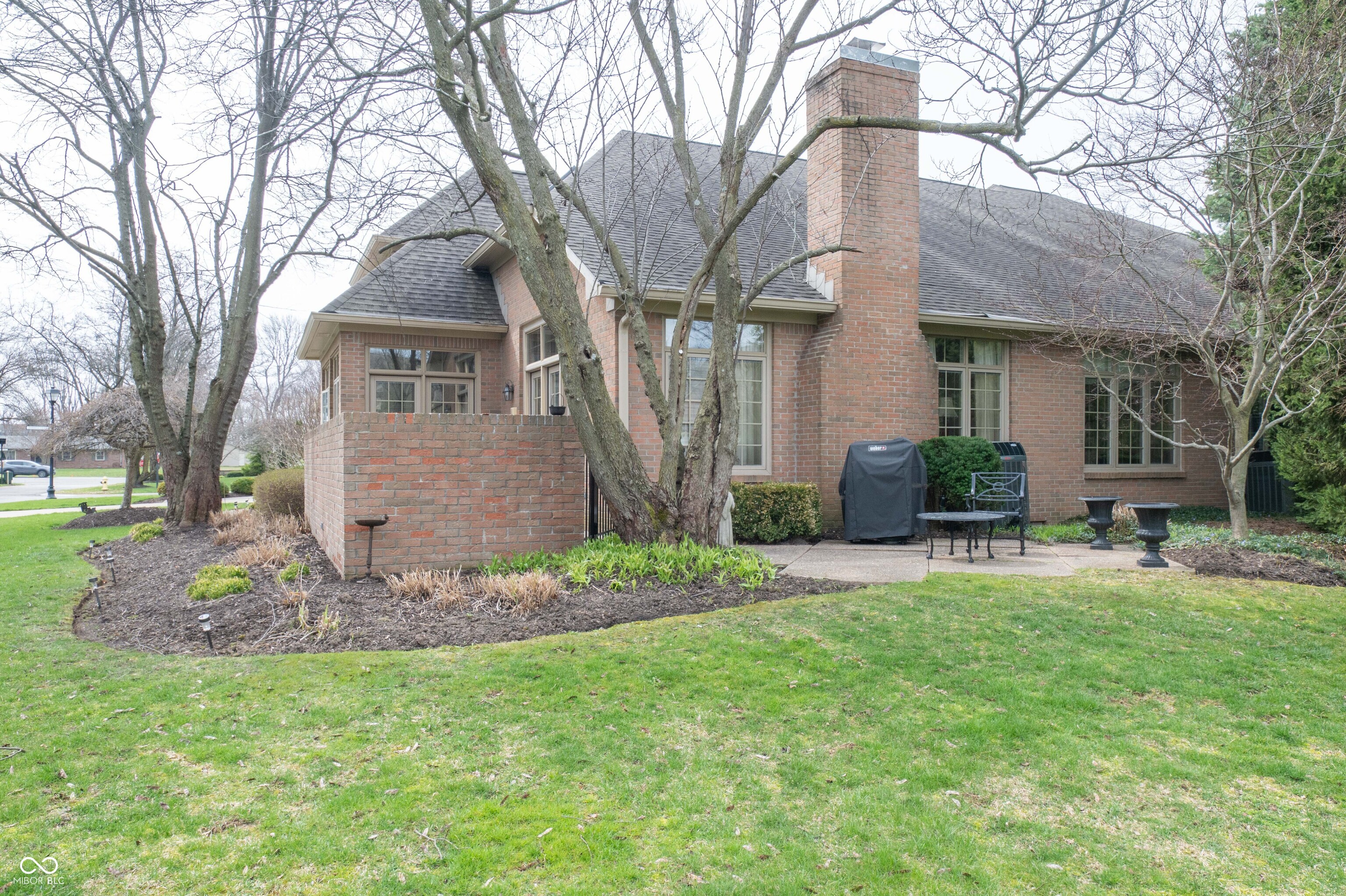 1700 Pathway Drive S