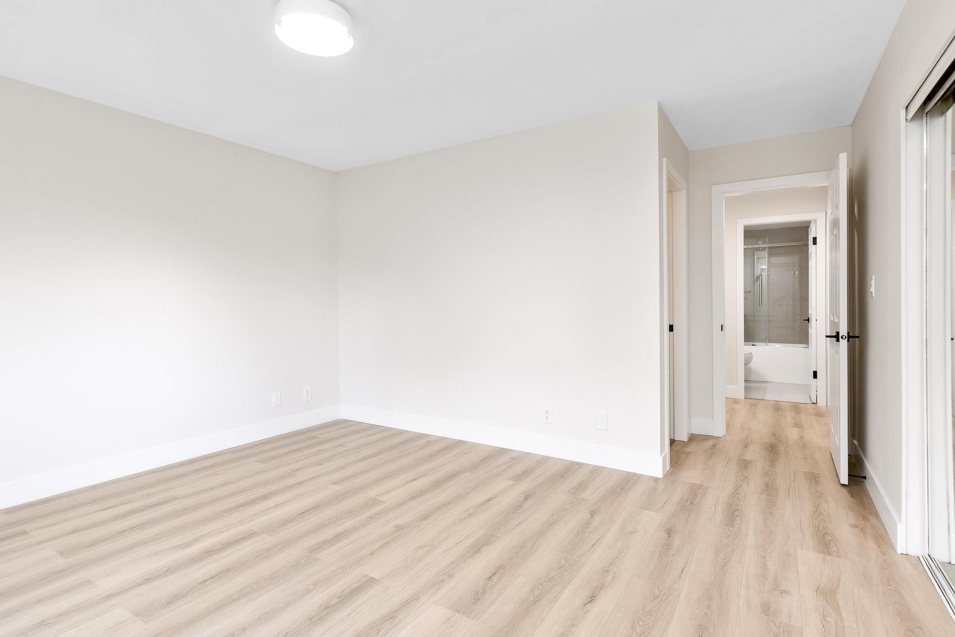 22213 Selkirk Avenue 102