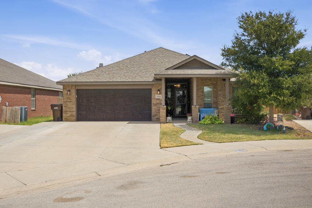 4 BED 2 BATH 2051 SQ FT HOME ON A CUL-DE-SAC IN LEGENDS PARK SUBDIVISION! THIS HOME OFFERS A SPACIOUS OPEN LAYOUT WITH A LARGE KITCHEN FEATURING GRANITE COUNTERTOPS, GREAT CABINET SPACE, AND A CENTER ISLAND. ENJOY A COMFORTABLE LIVING AREA WITH A COZY FIREPLACE A DINING AREA FILLED WITH NATURAL LIGHT. THE PRIMARY SUITE OFFERS DUAL SINKS, A RELAXING SOAKING TUB, AND A LARGE WALK-IN CLOSET. A VERSATILE BONUS SPACE RIGHT OFF THE PATIO THAT CAN BE USED FOR AN OFFICE, PLAYROOM, OR MAN CAVE. OUTSIDE, YOU'LL FIND A LARGE BACKYARD FOR RELAXING OR ENTERTAINING. SCHEDULE YOUR SHOWING TODAY!