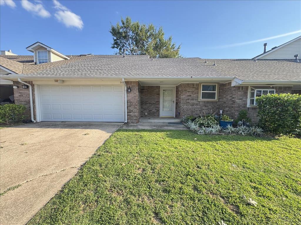 Experience convenient, low-maintenance living at this 2-bedroom, 2-full bath condo at 905 Rambling Oaks Dr, Norman, OK 73072. Featuring a private, Adorable courtyard-style patio, perfect for morning coffee or hosting friends and a spacious 2-car garage, this townhome offers a bright and comfortable layout perfect for relaxing or entertaining.  Nestled in the highly sought-after West Norman area, putting you close to everything.  Pets allowed