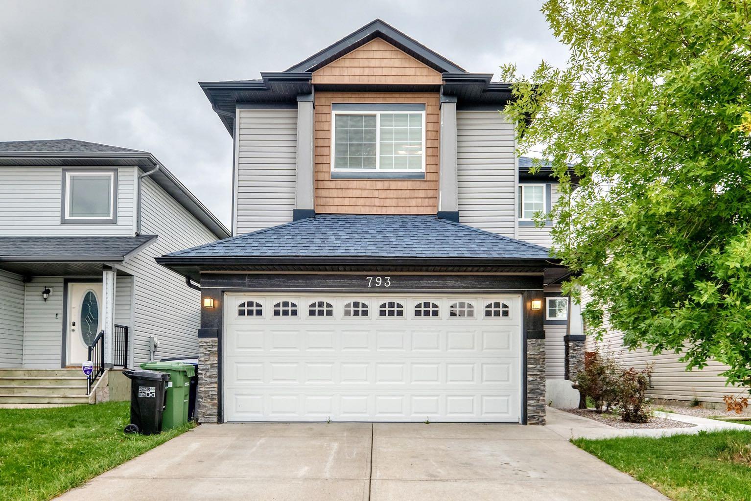 793 Luxstone Landing