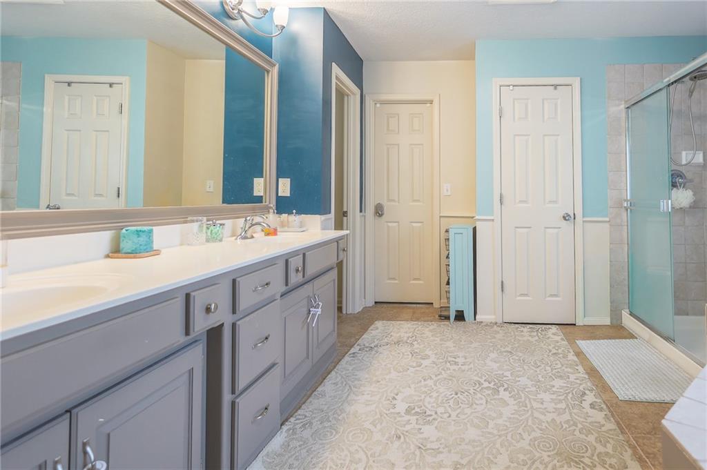 9001 N Manning Avenue