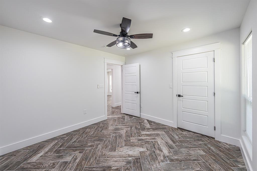 3712 Oak Meadow Street