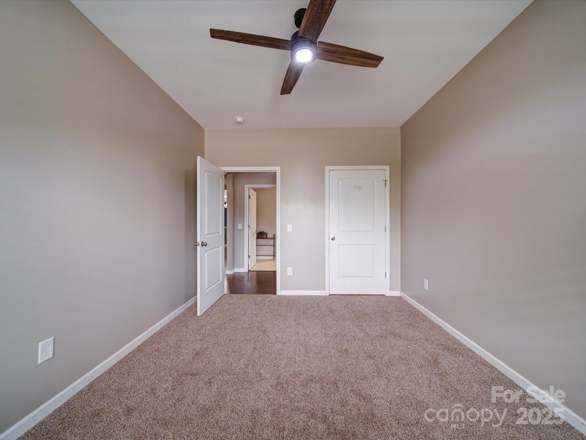 120 Autumn Mist Road