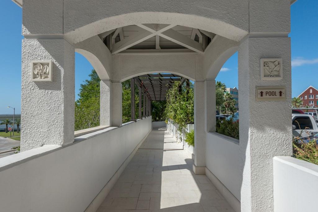 345 Bayshore Boulevard 1803