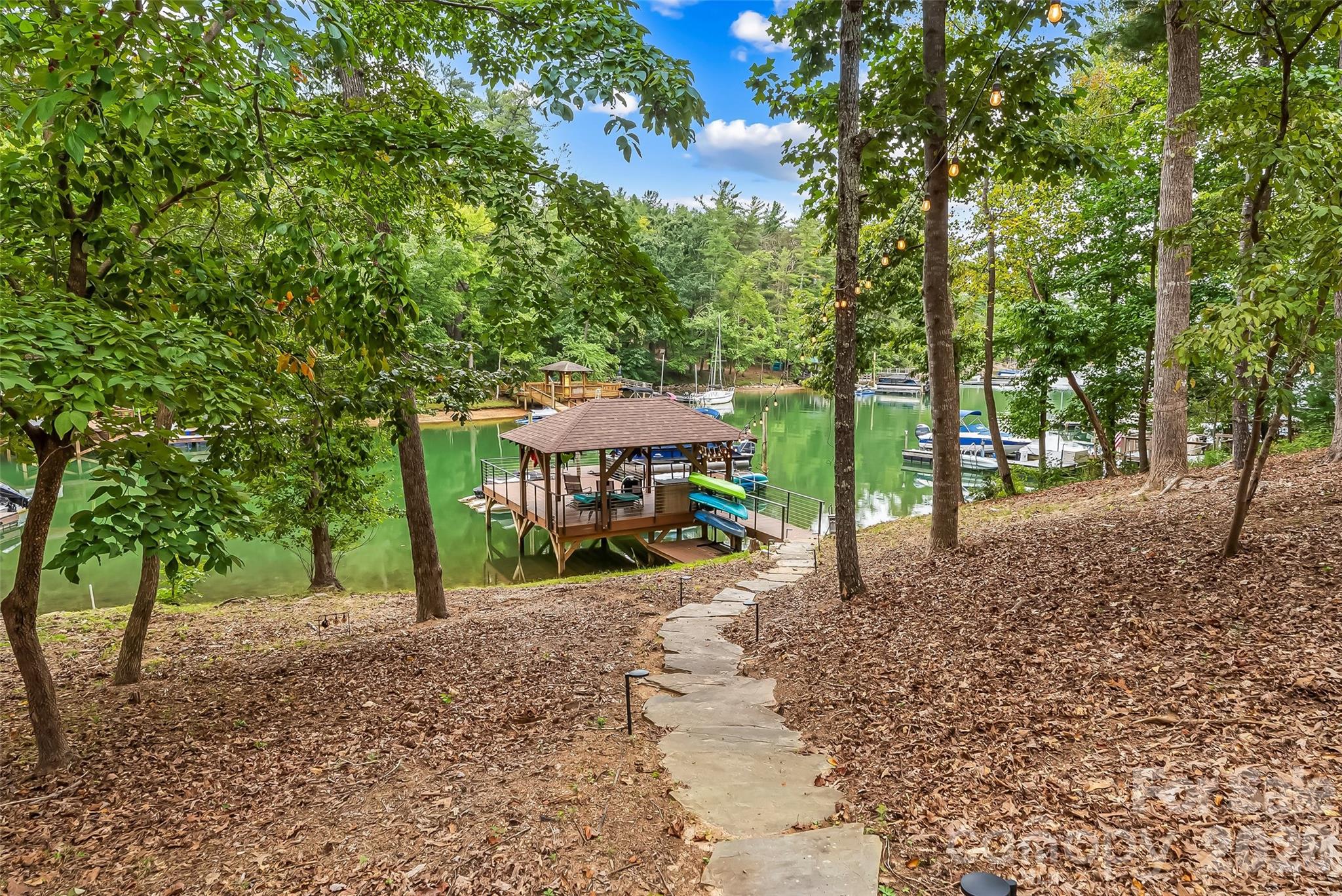 5069 Lighthouse Court