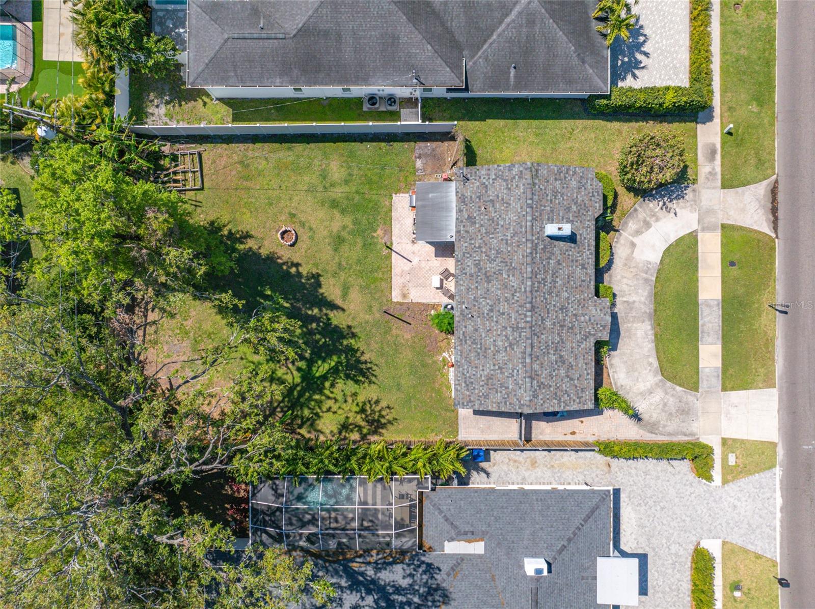 3310 W Swann Avenue