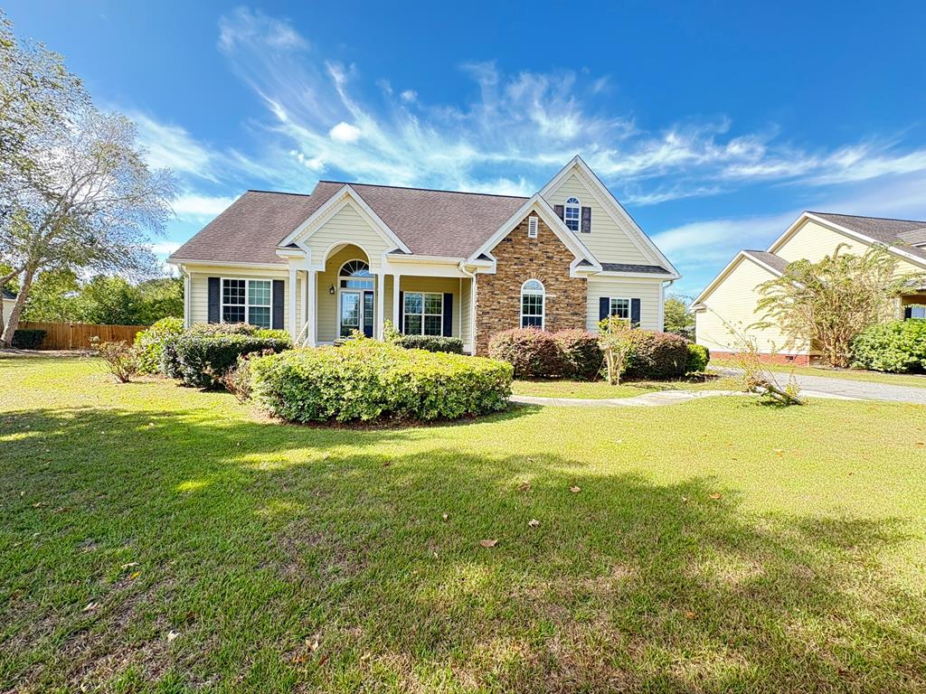 Wonderful location in this 3-bedroom, 2-bath home. Featuring an open floor plan. Great-sized kitchen with breakfast area. Primary bedroom with ensuite bath and walk-in closet. Upstairs offers a large bonus room.  Rear screened porch, fenced backyard, and 2-car garage.