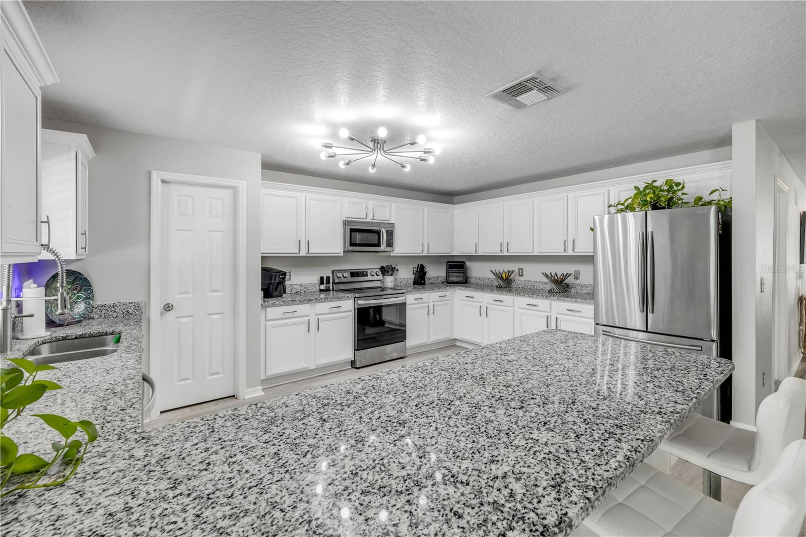 Property View 18