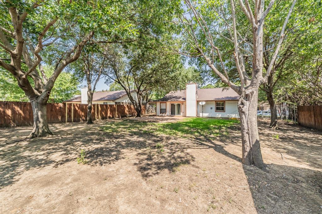 214 Kalmia Drive