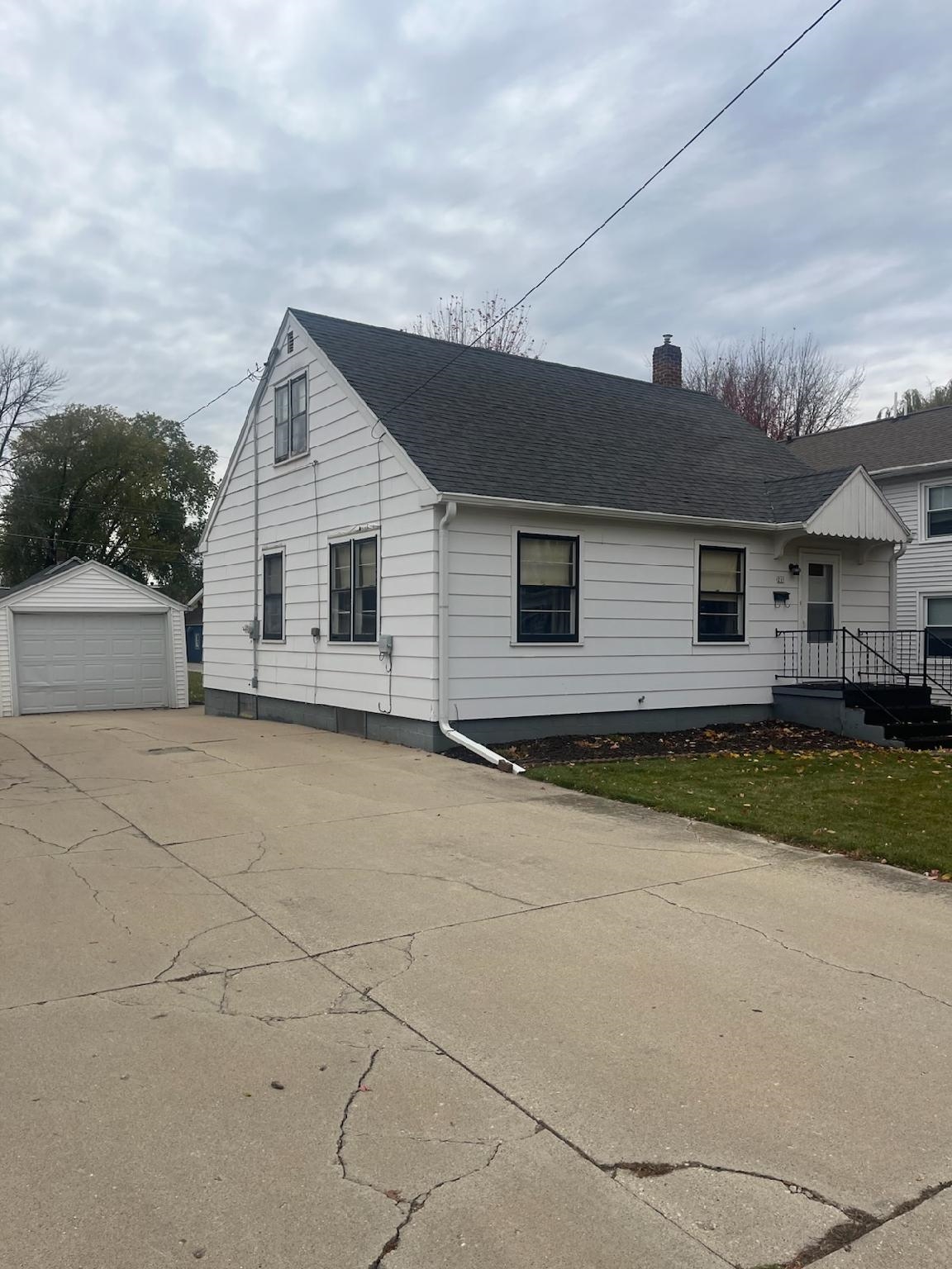 219 Cleveland Street