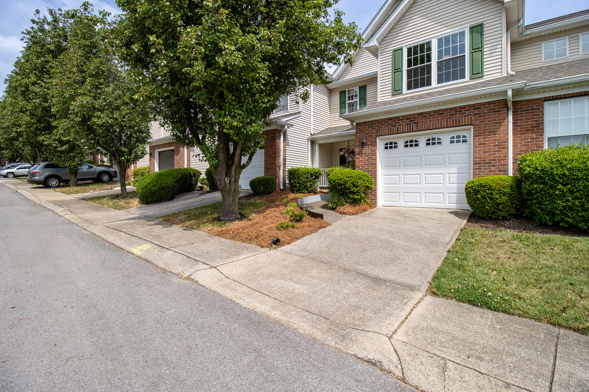 2126 Nashboro Blvd