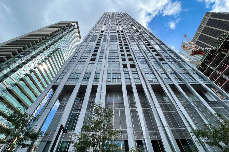 1 Yorkville Ave 3503