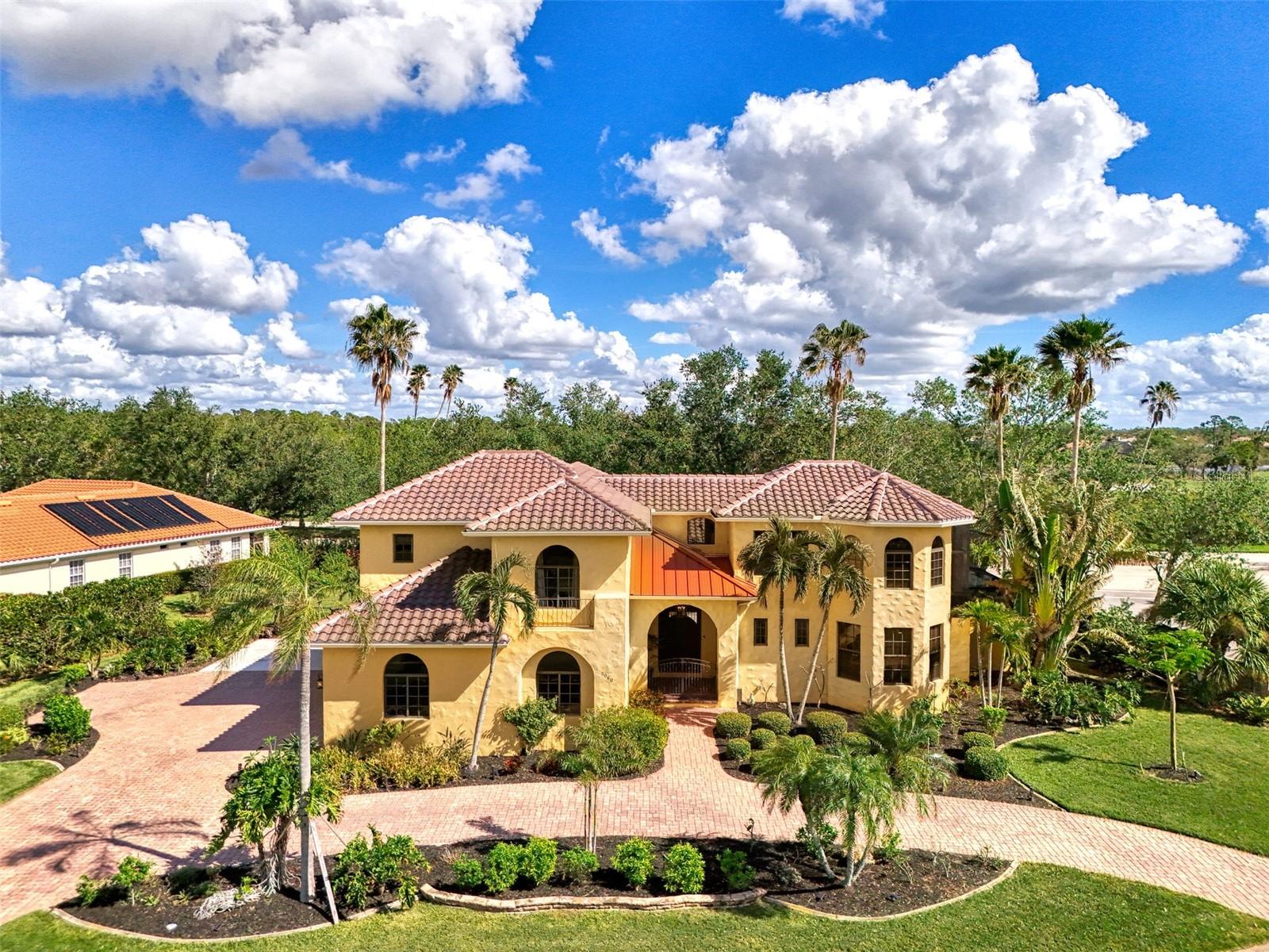 3060 Rivershore Lane
