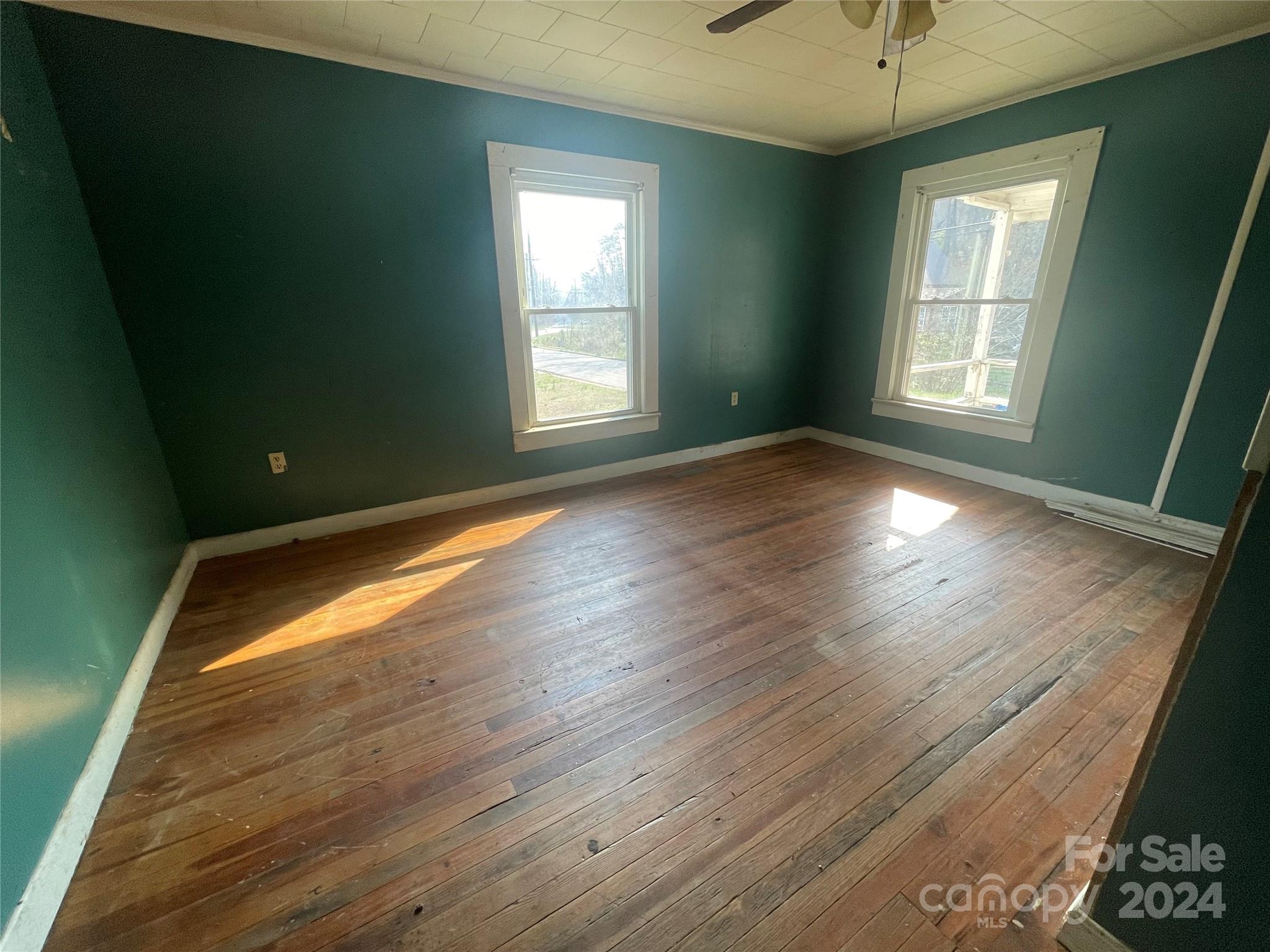 202 Hickory Street 21