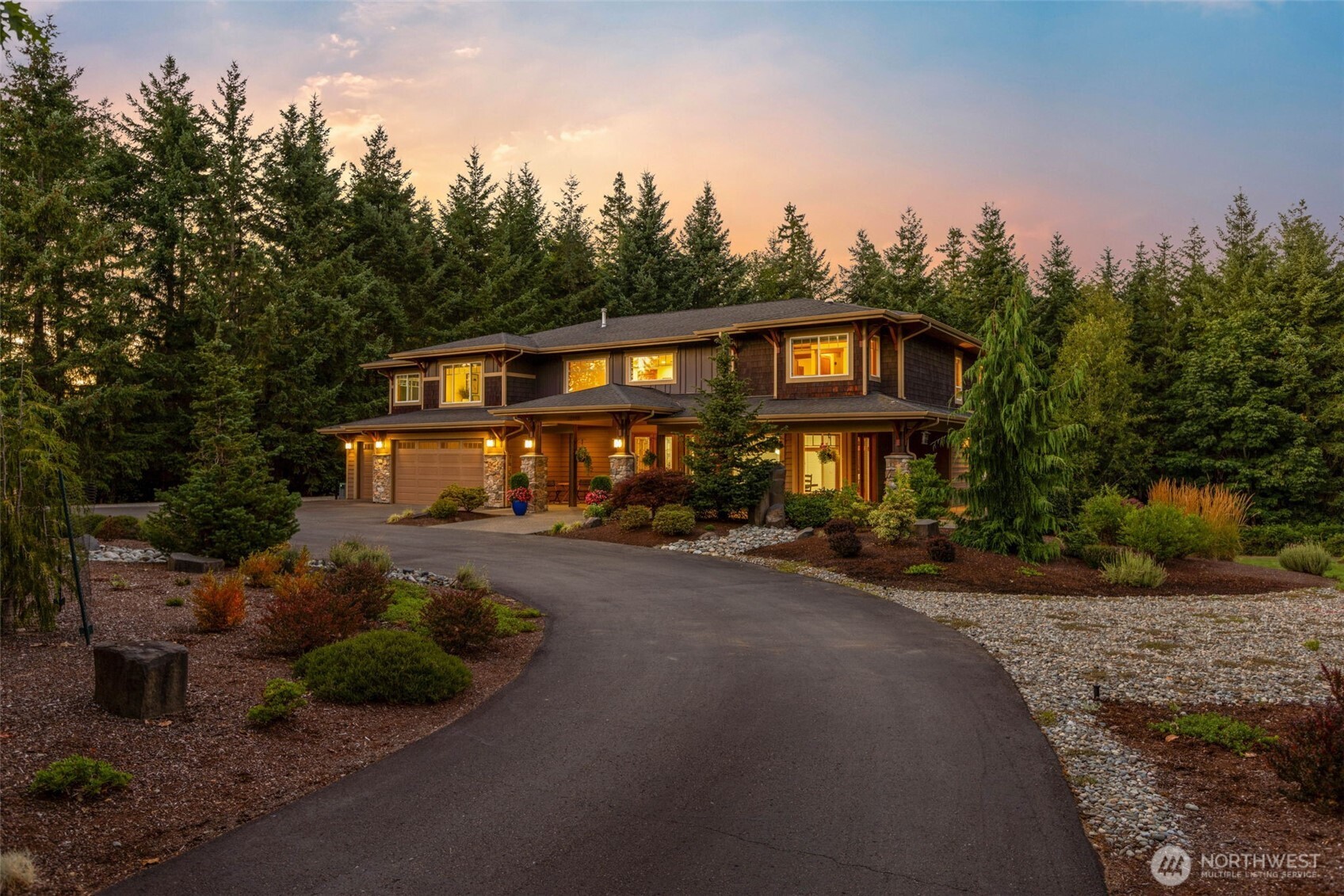 Elevate your holiday lifestyle in this desirable Ridge at Lake Sawyer sanctuary! Set on 2+ private acres, this 5,600+ sq ft home offers unparalleled space, including a lower-level attached accessory dwelling. The sprawling 4-bed, 3.25-bath floor plan shines with fresh paint and new flooring. Entertain in the chef's kitchen with its island and butler's pantry, or spread out in the huge bonus and rec rooms. Designed for convenience, the home offers superb accessibility, highlighted by a private elevator to all floors. Plus, enjoy year-round peace of mind with a whole-house automatic generator. This exceptional property is a rare find. Schedule your private tour today, and you could be celebrating the holidays in your new home!