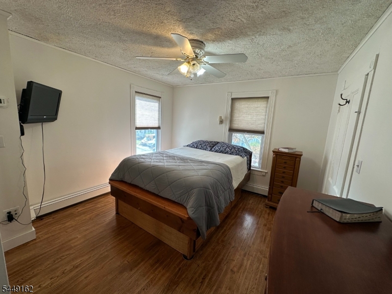 17 N Lincoln Ave — photo 8 of 15
