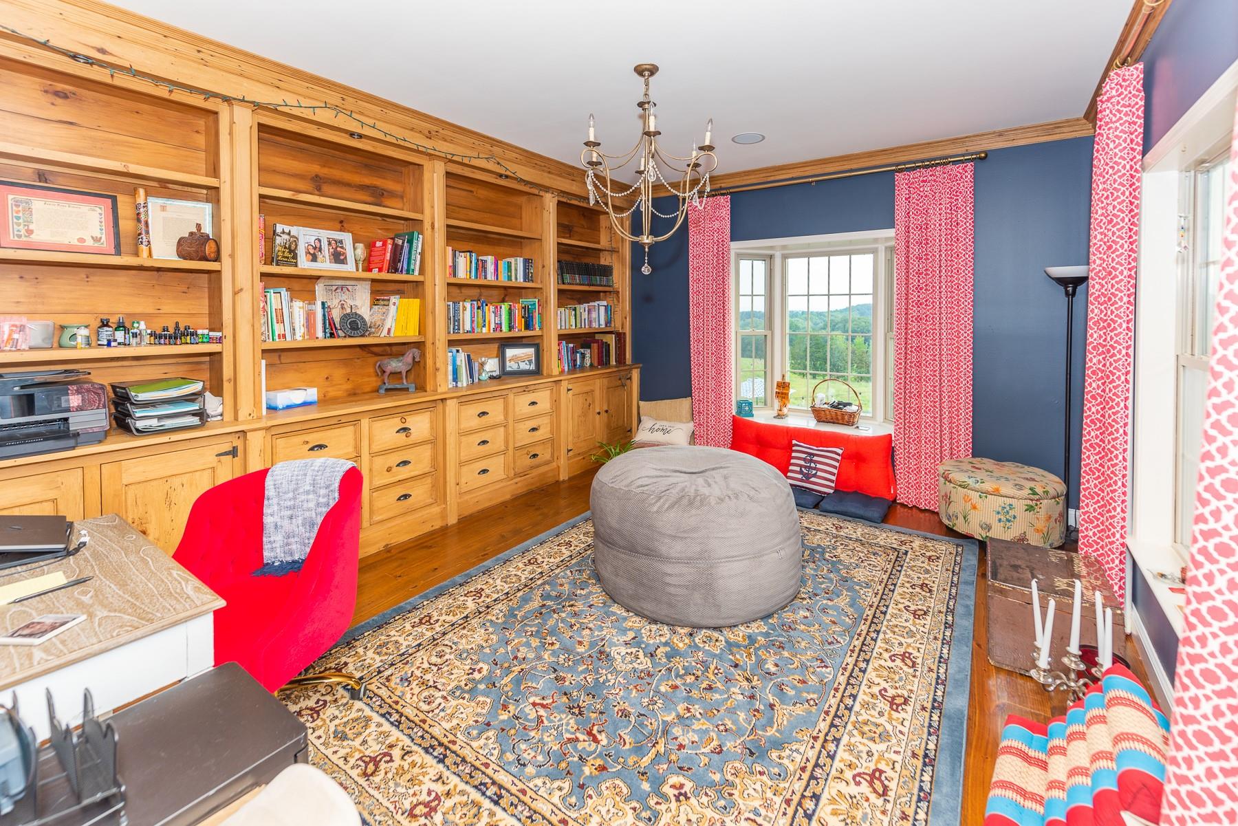 154 Hambletonian Road