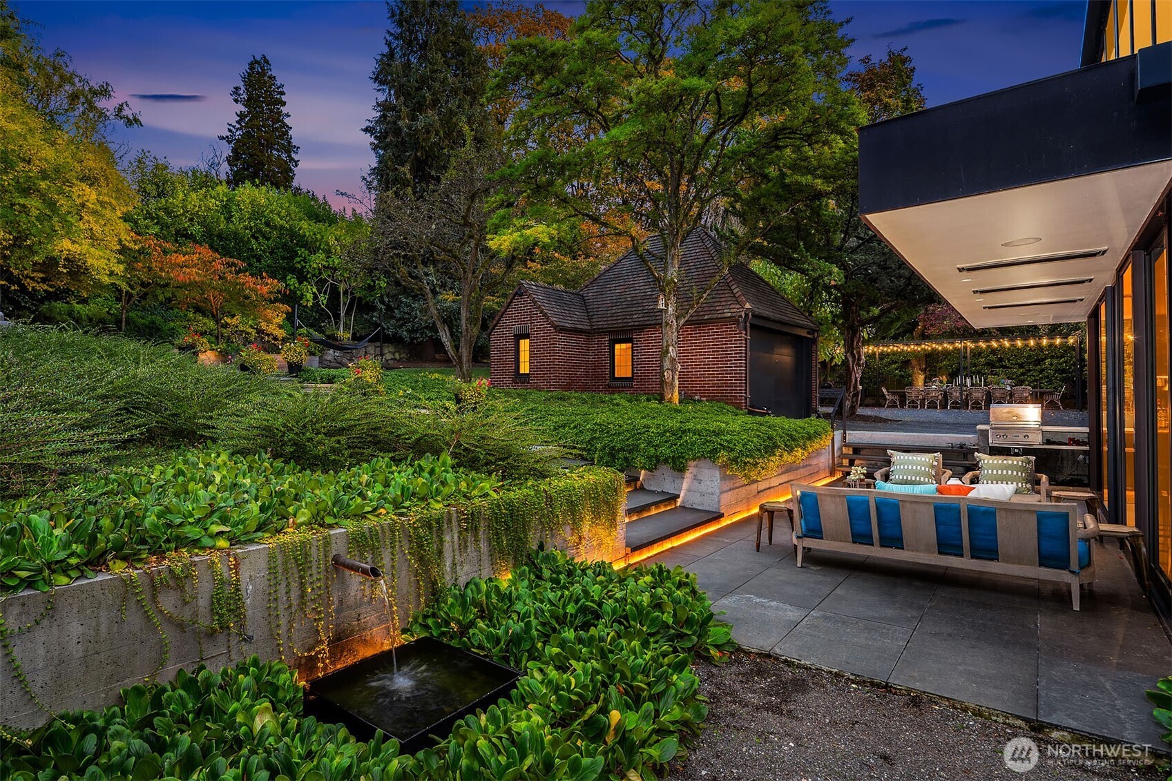 1626 Federal Avenue E