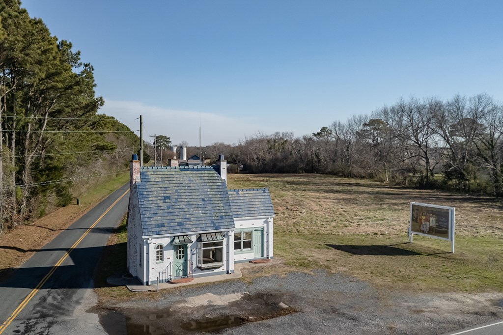3255 Stone Rd