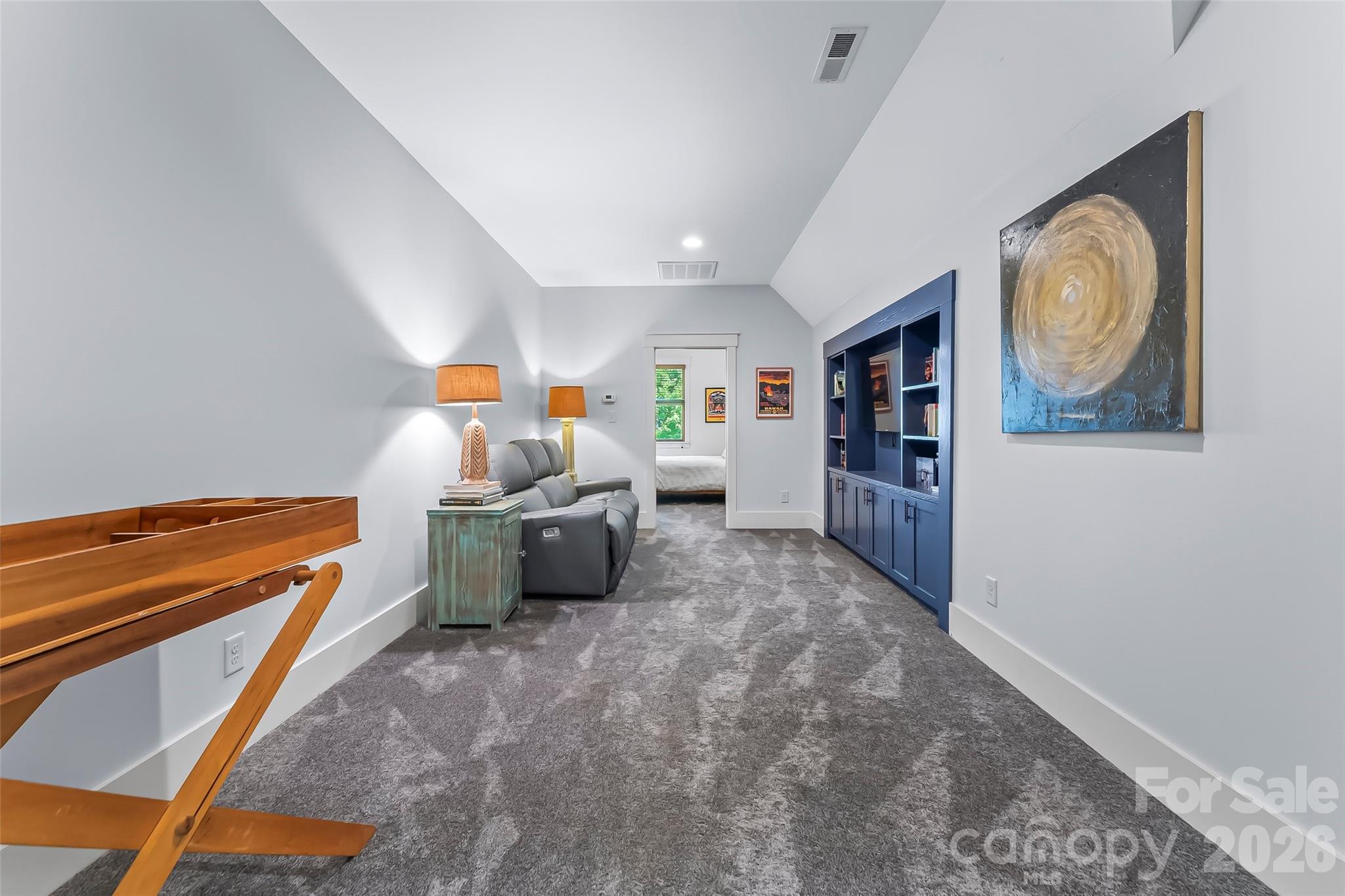 3201 Donahue Drive