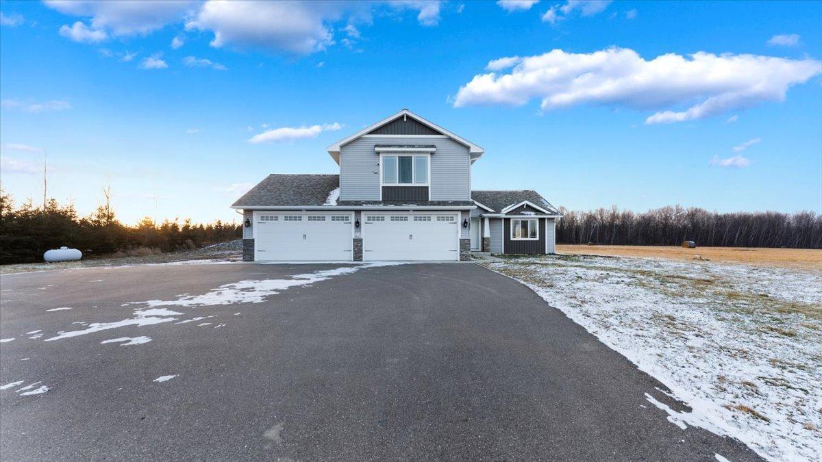 12401 Knick Knack Drive
