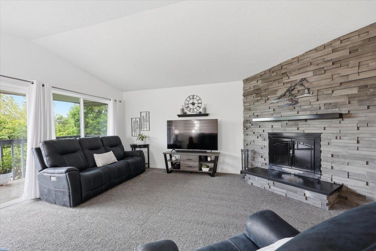 2113 S Vera Crest Dr