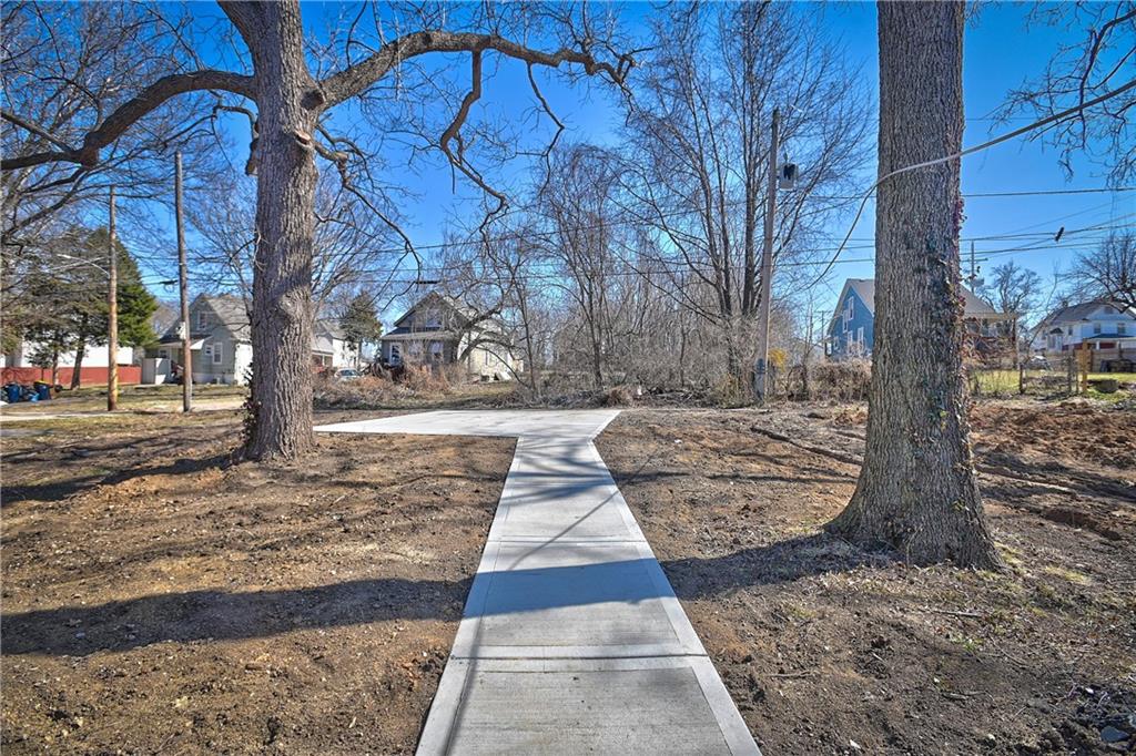 2455 Montgall Avenue