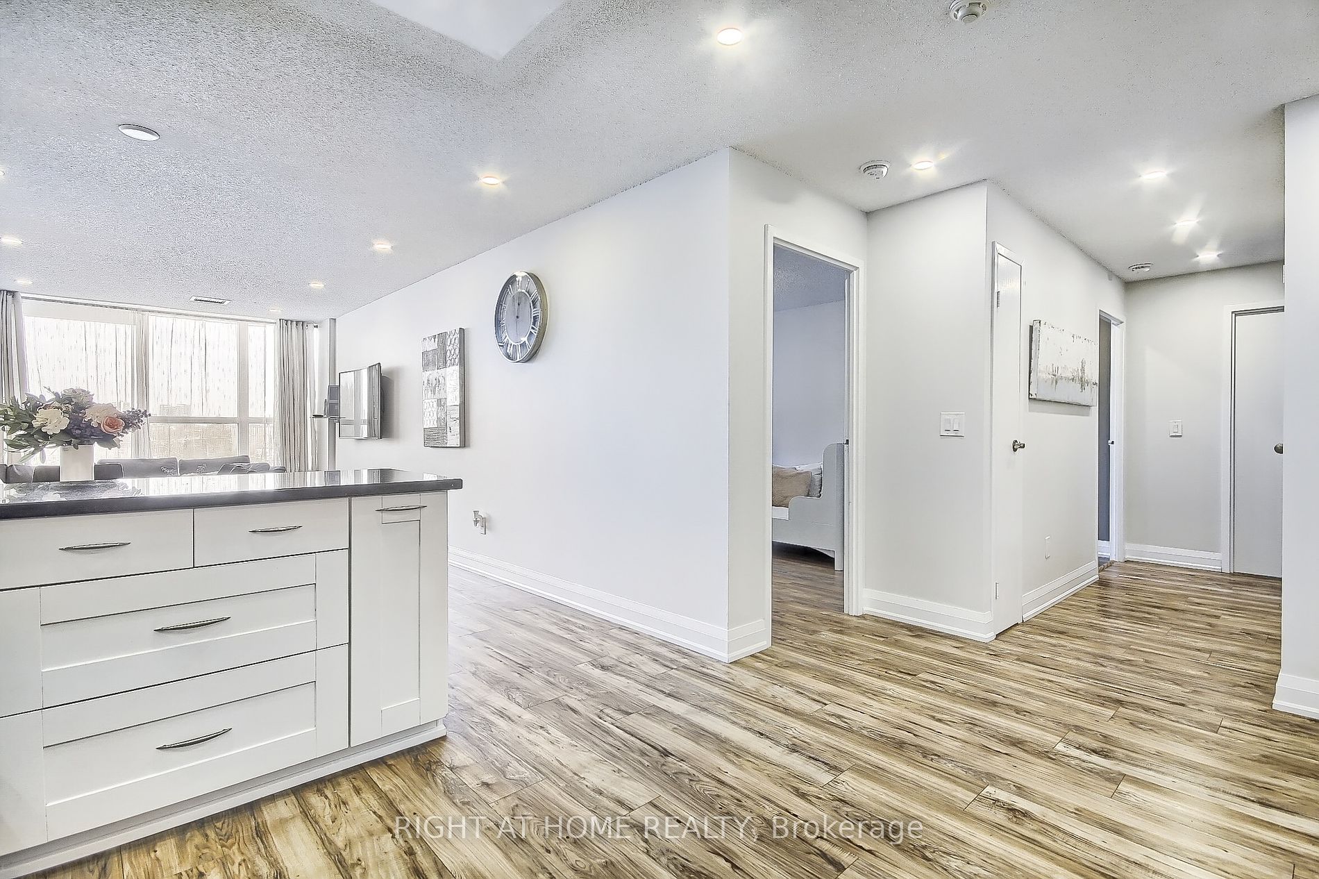 955 E O'connor Dr Ph7