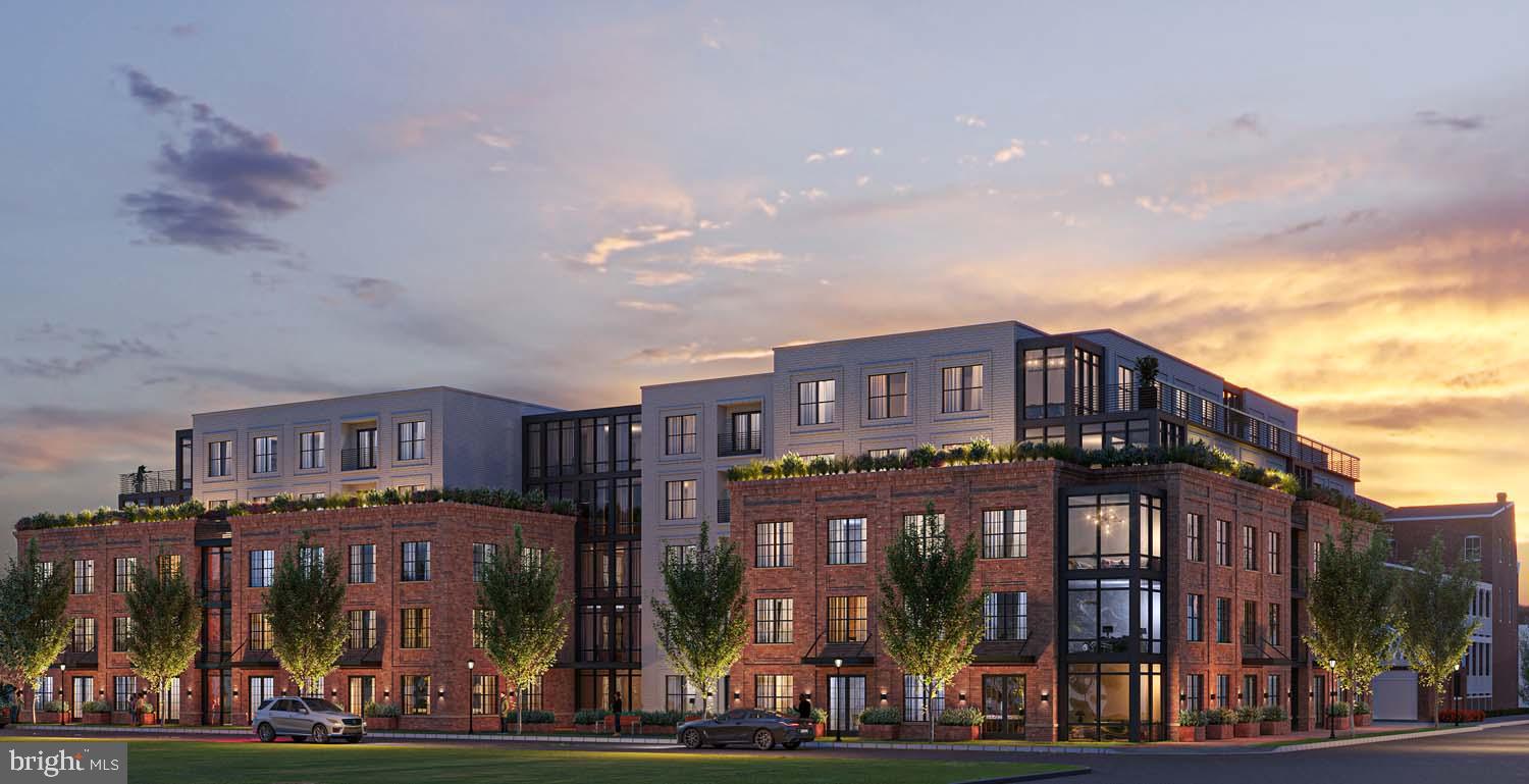 811 N Columbus Street 507