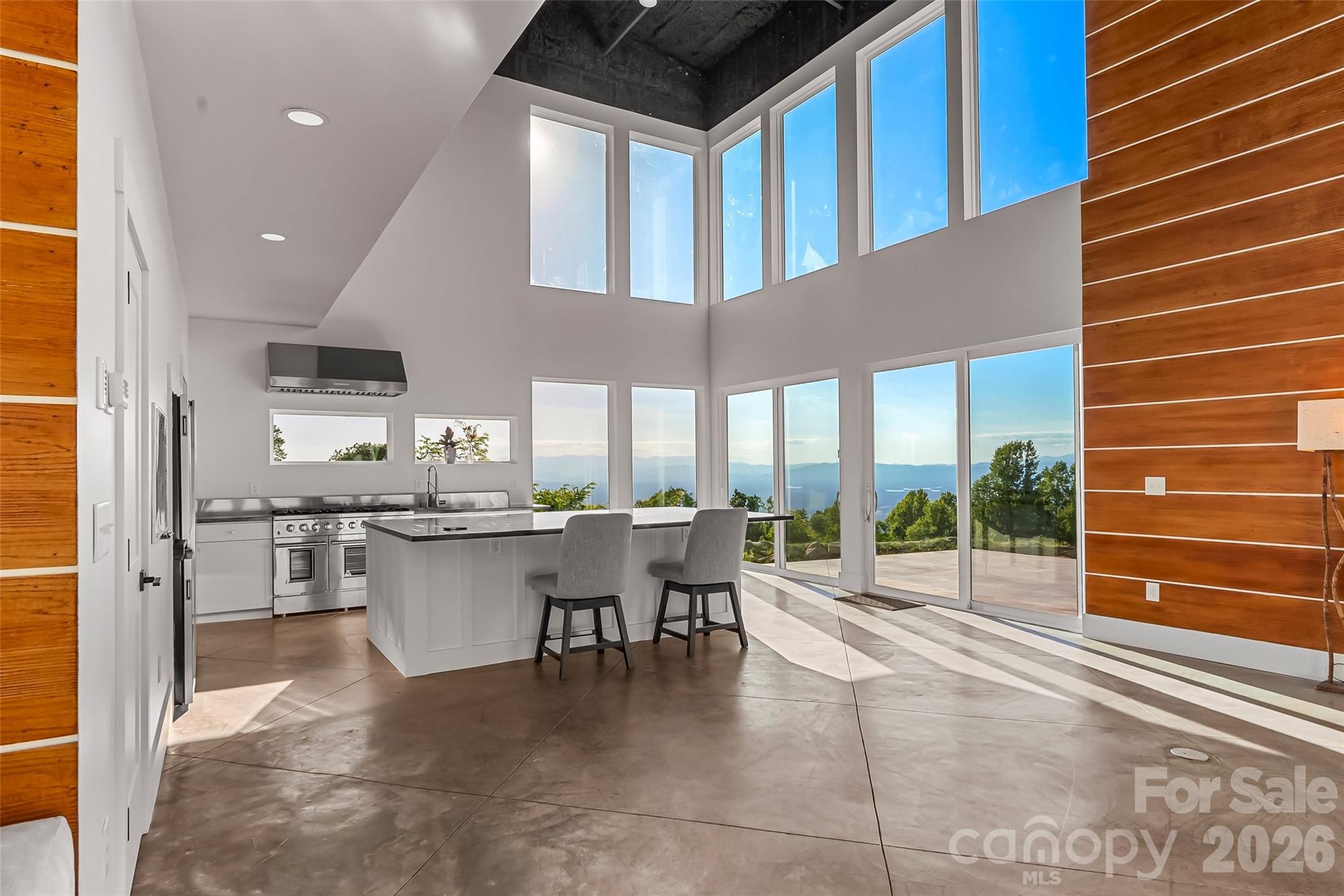 6718 Walkertop Mountain Heights Drive