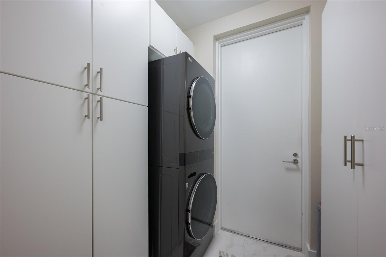 1155 N Gulfstream Avenue 306