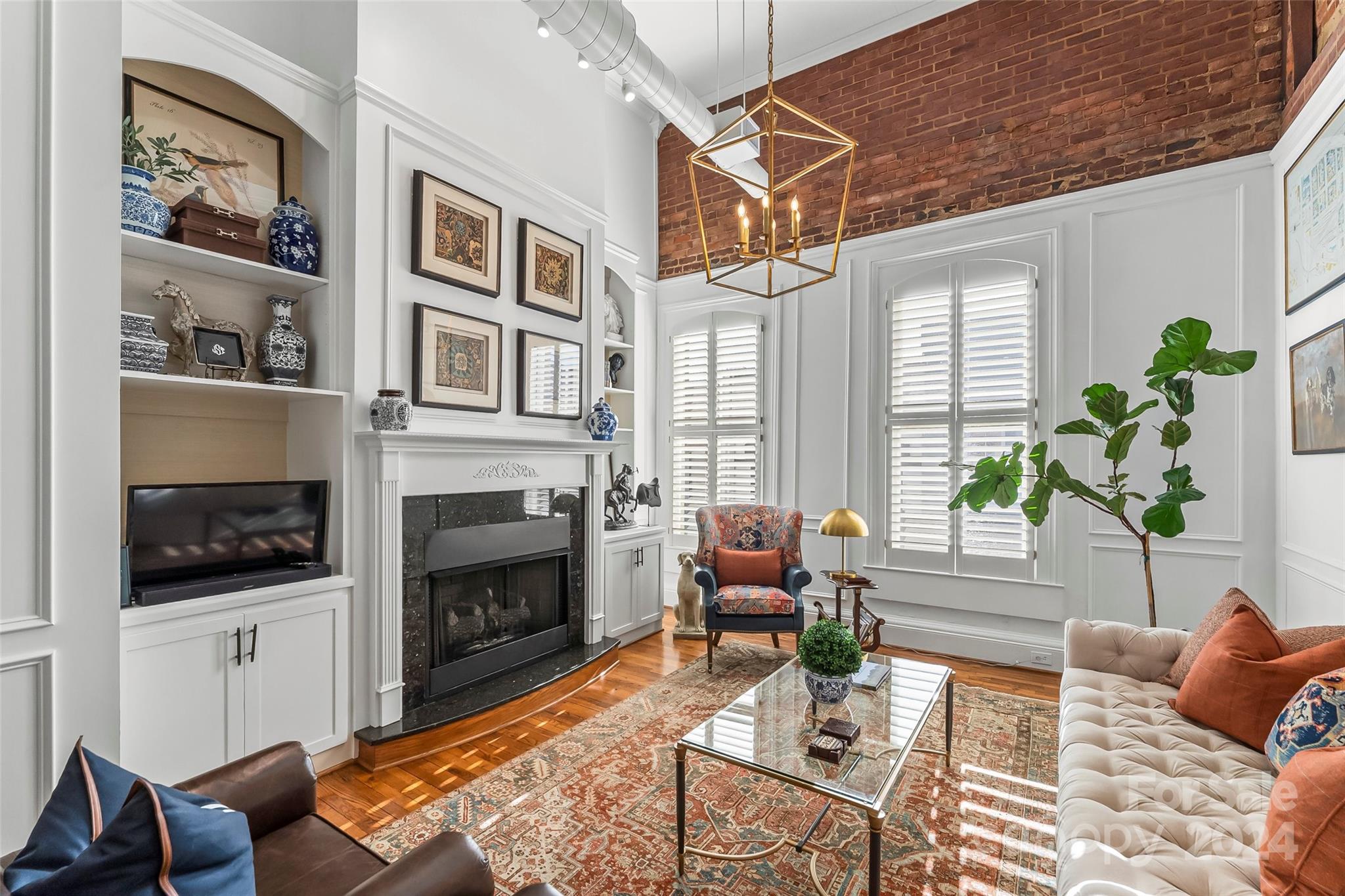 118 W Union Street A