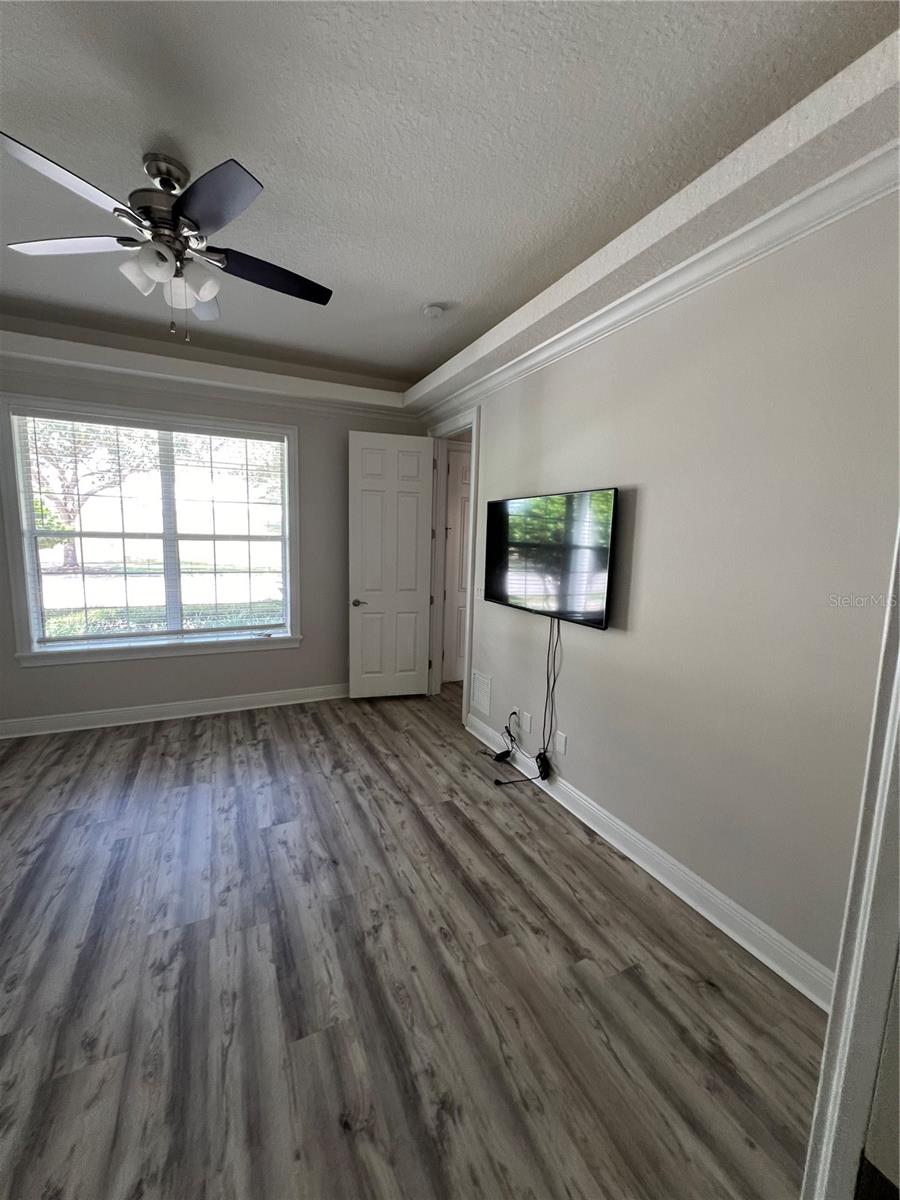 7520 Gathering Drive