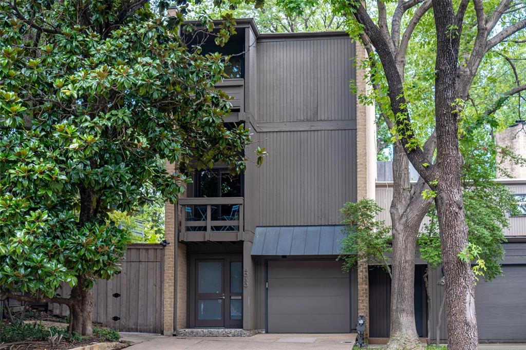 4030 Buena Vista Street