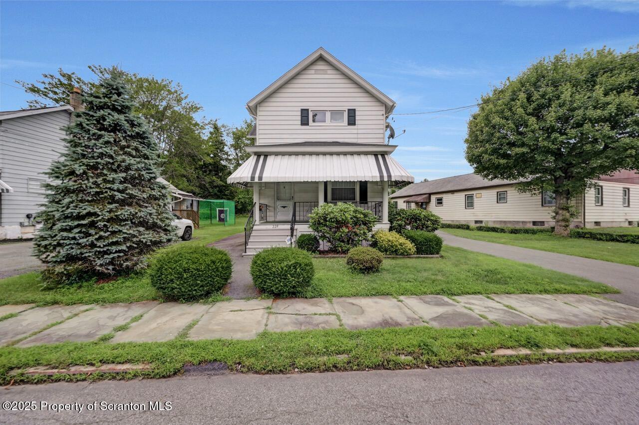 229 Laurel Street L 49
